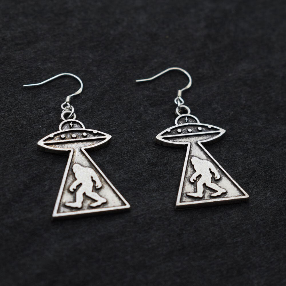 UFO Sasquatch Bigfoot Abduction Earring 