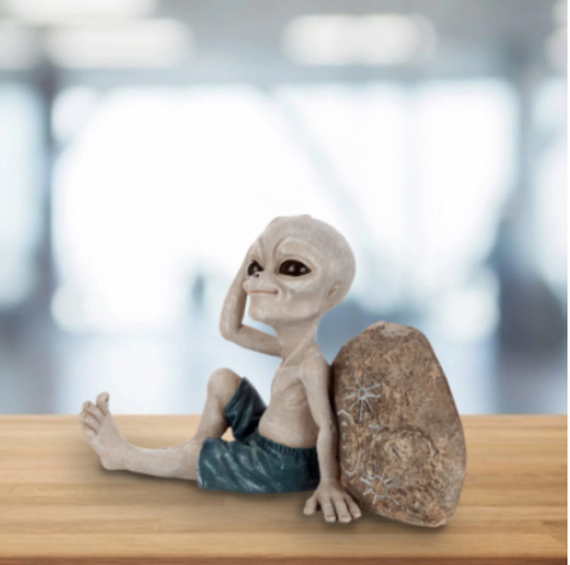 Surfing Alien Statue Resin Crafts Ornaments