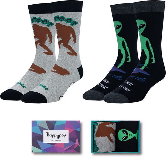 Alien And Bigfoot 2 Pairs Of Men's Funny Socks 